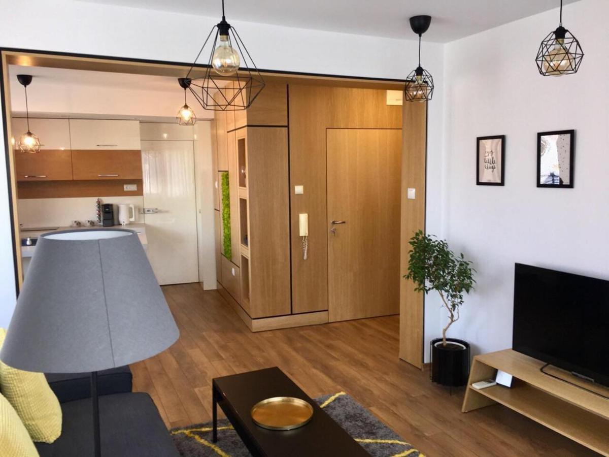 Golden View Of Plovdiv Apartment Exterior foto
