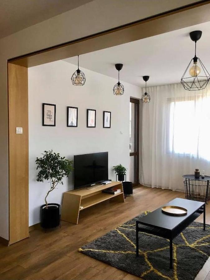 Golden View Of Plovdiv Apartment Exterior foto